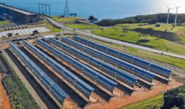 Usina Heliotérmica da CESP ao Lado da usina hidrelétrica de Porto Primavera