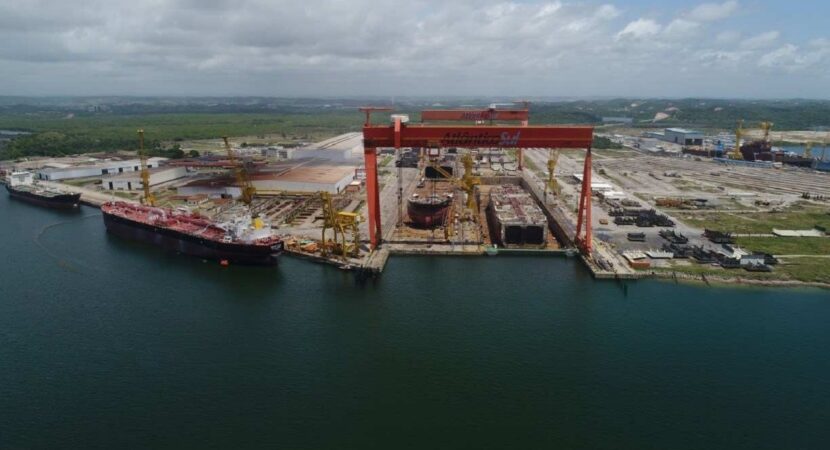 Estaleiro Atlântico Sul - construção naval - reparos navais - porto de Suape - energia eólica - energia eólica offshore