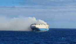 ship - cars - cargo ship - high seas - VW - Volkswagen