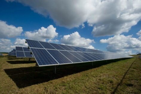BNDES - AMazonia - energia solar - usinas solares - diesel - geradores