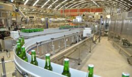 nova fábrica da Heineken - empregos - vagas de emprego - energia renovável - sustentável