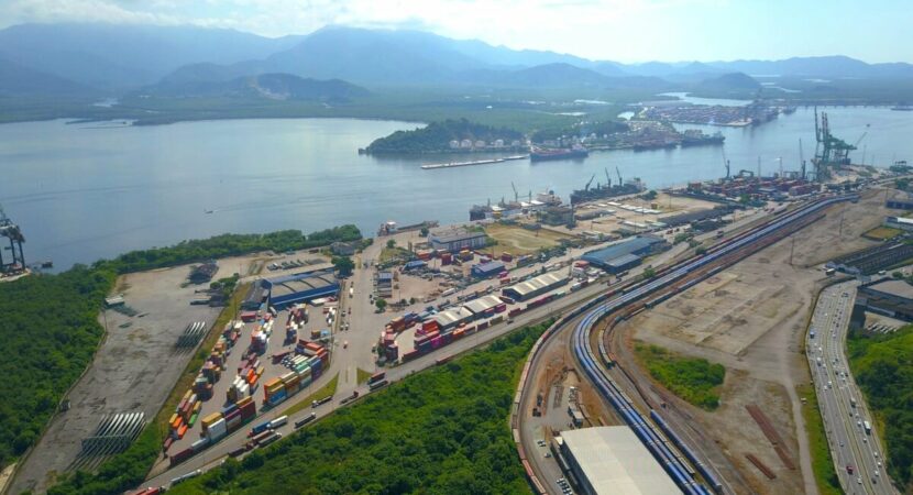 A audiência pública será realizada para a Antaq receber contribuições para o processo de arrendamento do terminal de contêineres localizado no Porto de Santos, etapa essencial para a privatização do Porto de Santos ao longo do ano de 2022