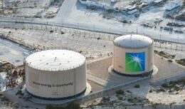 Saudi Aramco, petróleo, Apple