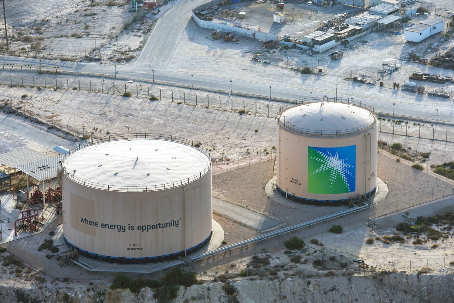 Saudi Aramco, oil, Apple