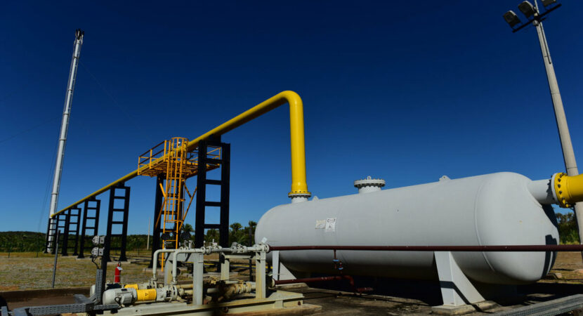 O investimento milionário voltado para a produção de gás natural na Bacia do Parnaíba será realizado após o contrato de fornecimento do combustível à companhia Suzano no estado do Maranhão, a primeira parceria industrial da Eneva no Brasil