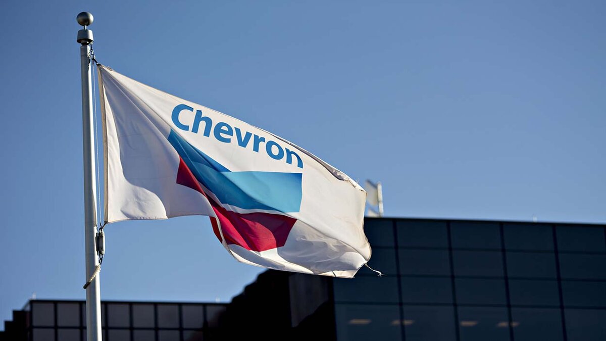 Mirando em um futuro mais sustentável e em novos negócios no ramo da transição energética com os biocombustíveis, a companhia Chevron finalizou a sua aquisição da empresa REG e pretende investir na produção de biodiesel ao longo dos próximos anos.