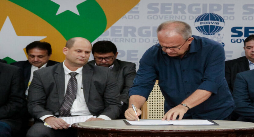 Visando aumentar competitividade no estado e diversificar os preços do combustível, o governo do estado de Sergipe apresentou à ANP uma proposta para a criação de uma Tarifa de Curta Distância para o transporte de gás natural na região.