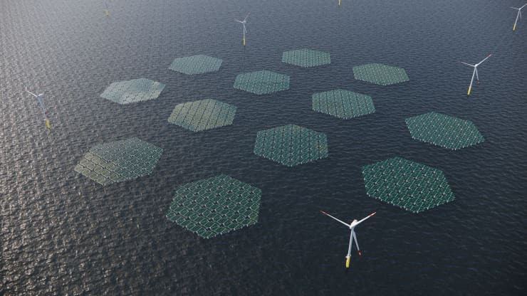 A German company is studying an ultralight and resistant solar panel to be implanted in sea water and produce solar energy even with waves. Offshore sector is privileged!