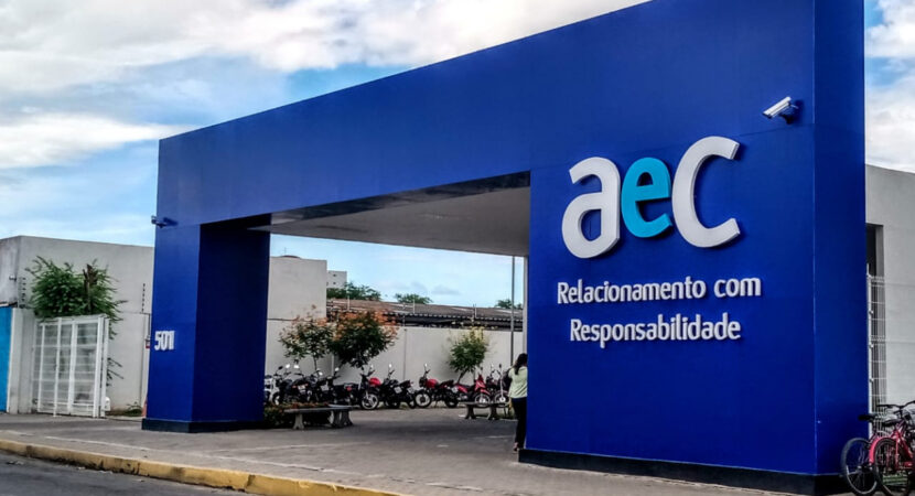 AeC anuncia 400 novas vagas de emprego para operadores de telemarketing em SP