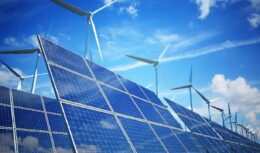 Brasil receberá R$ 34 bilhões em investimentos para inaugurar 250 usinas de energia eólica, solar e de biomassa até 2026 e gerar milhares de empregos