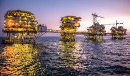 Gigante do petróleo, Emirados Árabes, abre vagas para empresas brasileiras com premiação de US$ 50 mil para o melhor projeto ligado a energia, água, arquitetura, transporte e logística