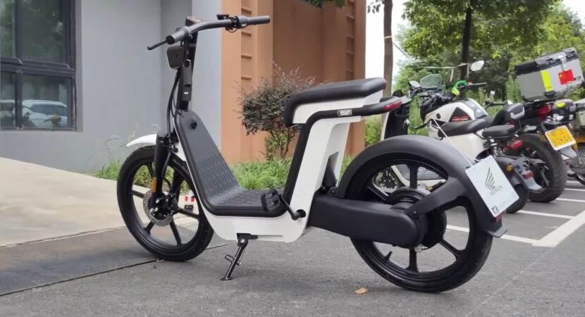 Honda anuncia nova scooter elétrica por menos de R$ 4 mil reais