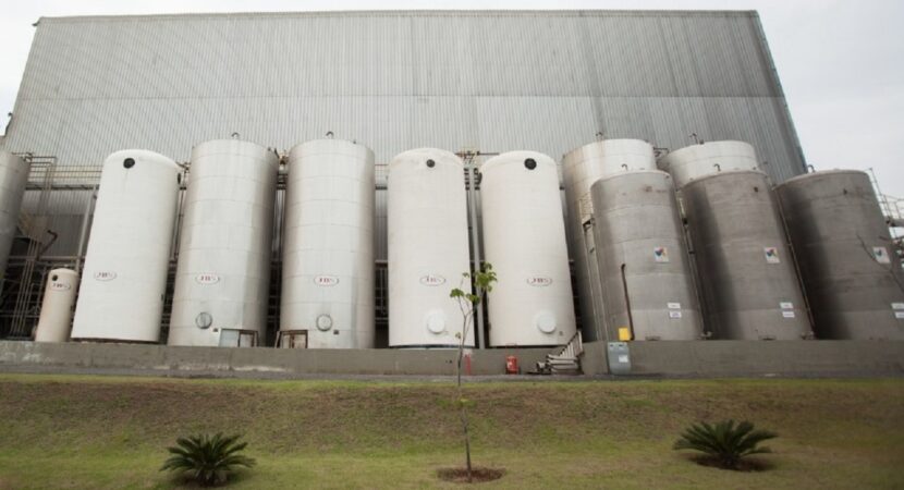 Nova fábrica de biodiesel da JBS vai gerar mais de 400 empregos para moradores de Santa Catarina
