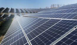 Prefeitura de Maringá vai construir usinas solares e economizar mais de R$ 2 milhões por mês na conta de luz