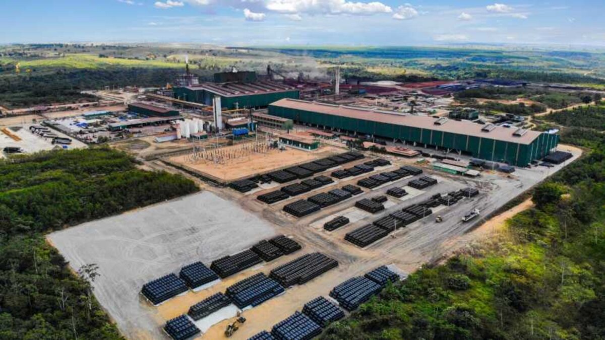 A siderúrgica Aço Verde do Brasil continua buscando tornar as práticas ESG cada vez mais fortes nas suas operações e, após a captação de R$ 400 milhões em CRAs, utilizará parte do valor para o plantio de florestas no território nacional.