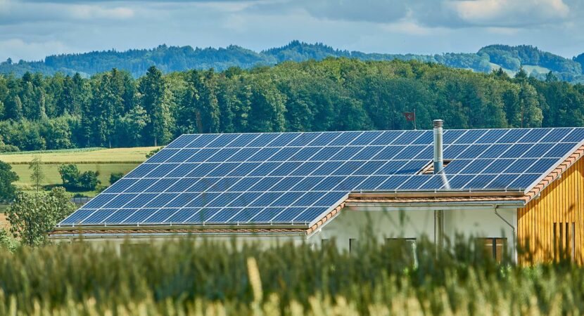 Os dados da Absolar mostram um forte crescimento no ramo da energia solar no Brasil e o setor do agronegócio deve aproveitar a produção desse recurso para investir em mais projetos de sustentabilidade no segmento ao longo dos próximos anos.