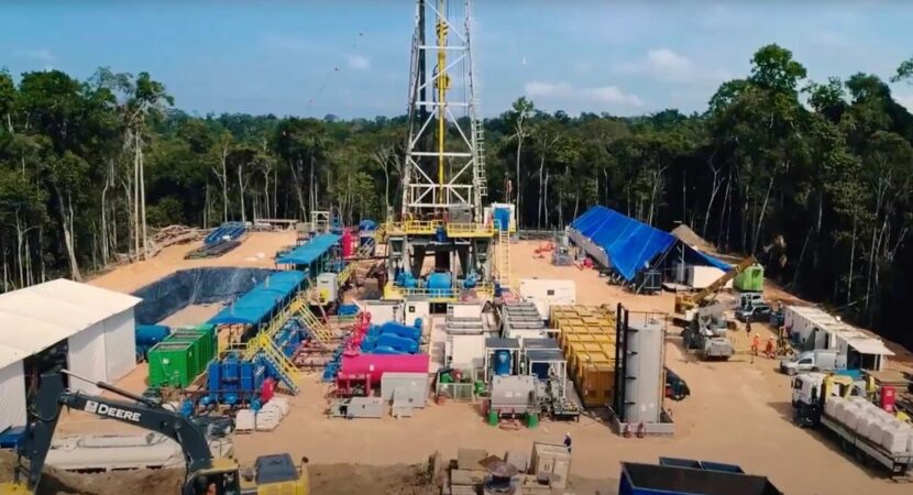 A campanha exploratória da Eneva na Bacia do Amazonas continua trazendo grandes resultados para a empresa e, após a descoberta de indícios de óleo e gás em outras perfurações, a empresa descobriu gás natural em novo poço na região.