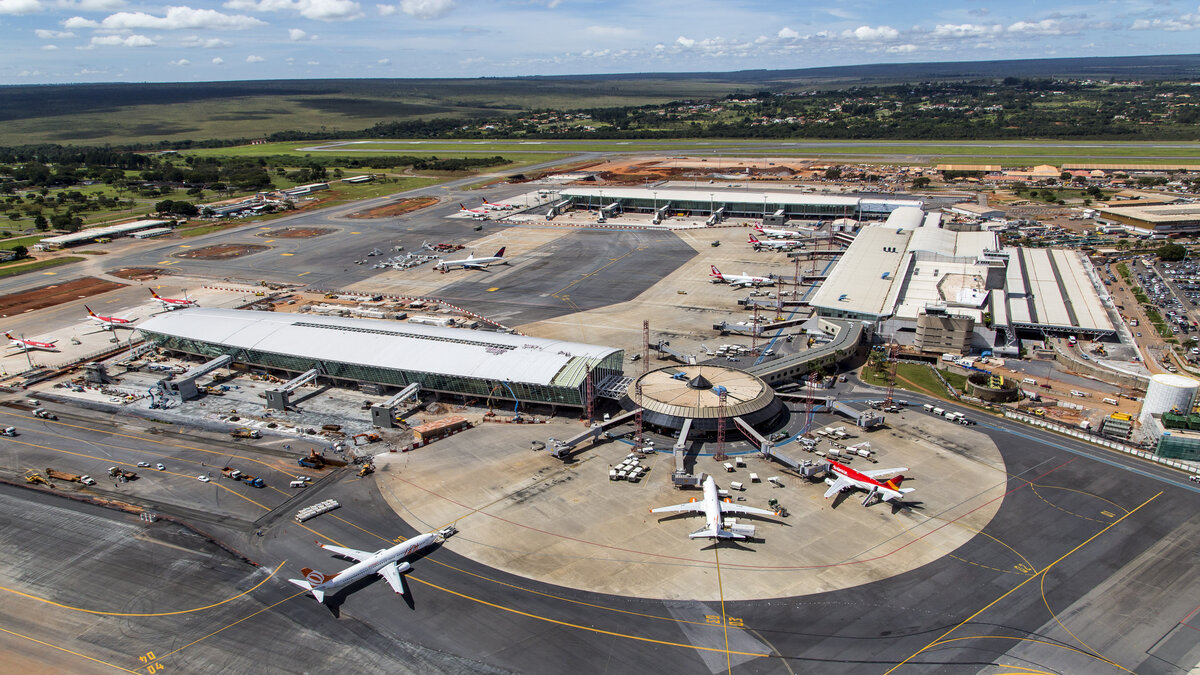 Engie firma parceria com a Inframerica, empresa responsável pela administração dos aeroportos de Brasília e Natal, para reduzir as emissões da aviação na capital. A novidade é animadora para a preservação do meio ambiente.