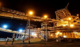 A adoção da resina no processo de lixiviação do ouro garante muito mais sustentabilidade ao processo de beneficiamento do minério e a Equinox Gold investe na inovação na sua mais nova mina inaugurada no estado da Bahia.