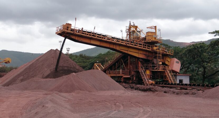 Commodity: Ações da Vale (VALE3), CSN Mineração (CMIN3), Gerdau (GGBR4) e outras empresas da mineração despencam após queda do ferro e aço pela metade em um ano! - Fonte: Pixabay