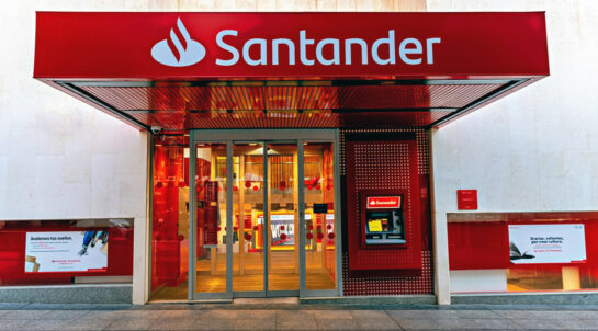 Santander está contratando novos profissionais para 54 vagas de emprego em São Paulo