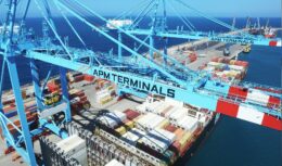 A companhia APM Terminals foi a grande vencedora do leilão para a licitação da nova UPI localizada no Porto de Suape e está se preparando para realizar um investimento bilionário visando expandir a movimentação de cargas no complexo.