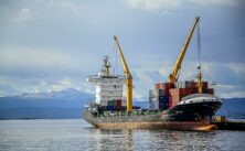 Empresa de navegação marítima offshore anuncia vagas de emprego sem ensino superior no Rio de Janeiro (RJ) e Pará (PA)
