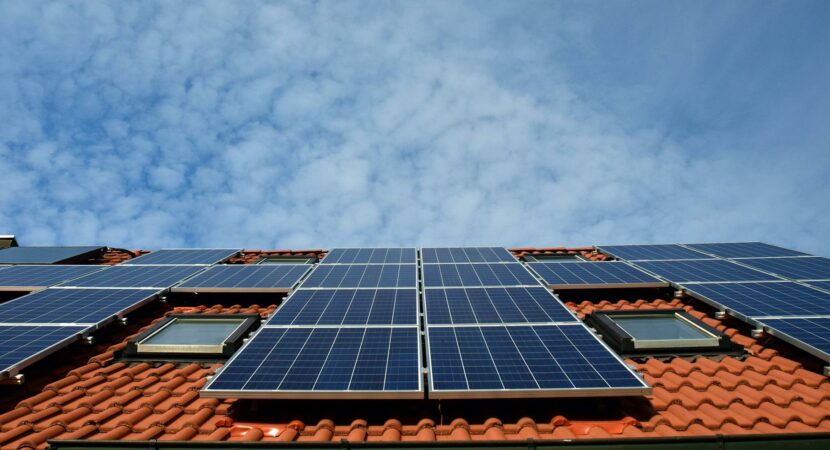 Quer trabalhar com energia solar? Prefeitura de Mossoró (RN) anuncia curso gratuito com 120 vagas para instalador de sistemas fotovoltaicos