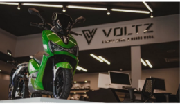 Moto elétrica da Voltz feita para entregadores do iFood é lançada por R$ 10  mil