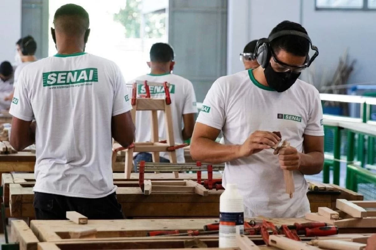 Senai Bahia anuncia 2.200 vagas em cursos de qualificação profissional gratuito