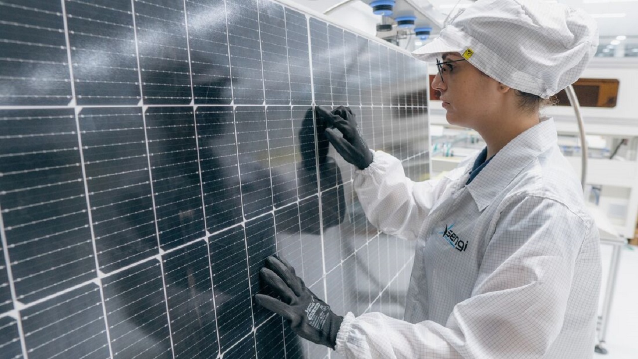 Fábrica de painéis solares - energia solar - Nova fábrica - Sengi Solar