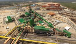 ArcelorMittal - acero - precio - noreste - vacantes - construcción - Valle - acería - deudas - impagos