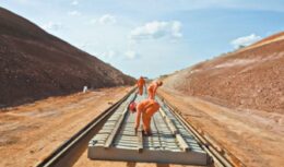 Pernambuco - emprego - ferrovia - transnordestina - minério - ferro - preço