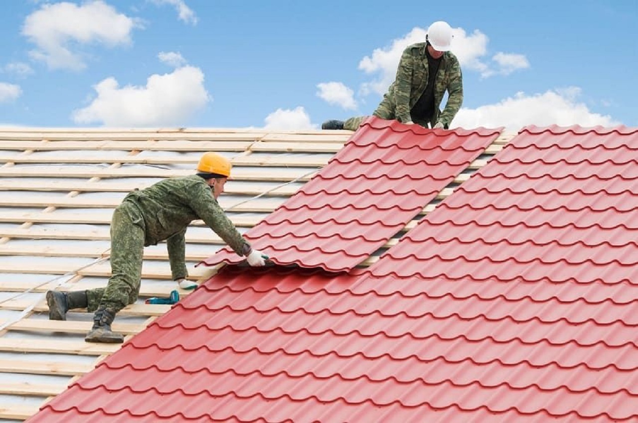 Empresa desenvolve telha sustentável a base de silicone que oferece durabilidade e facilidade na aplicação