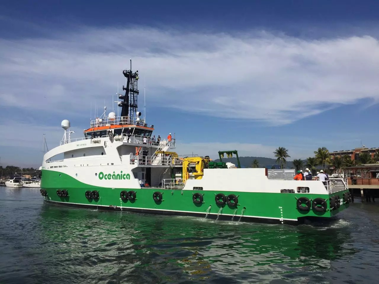 Oceânica Engenharia está recrutando para mais de 100 vagas de emprego offshore no RJ