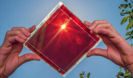 “Película Milagrosa” de perovskita revoluciona a geração de Energia Solar e ultrapassa barreira dos 30% de eficiência energética com células solares