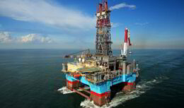 Os investimentos da Shell na produção de petróleo e gás natural na Bacia de Campos seguem em expansão nos últimos meses. A empresa contratou uma sonda de perfuração da companhia Maersk para uma campanha exploratória ao longo de 2023.