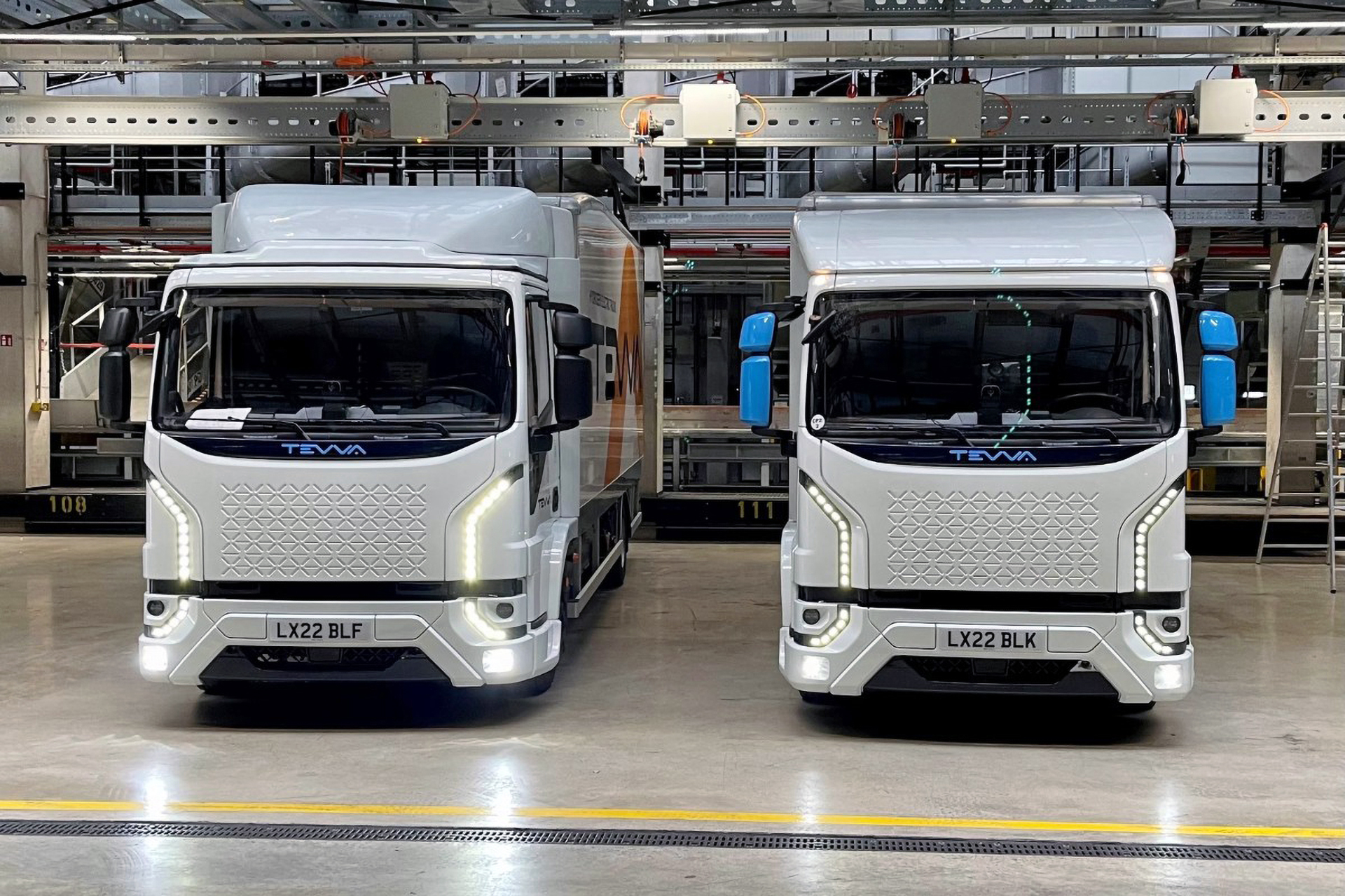 Vem concorrência Pesada Nova marca de caminhões Tevva, começa produzir caminhões leves elétricos e a célula a combustível na Inglaterra