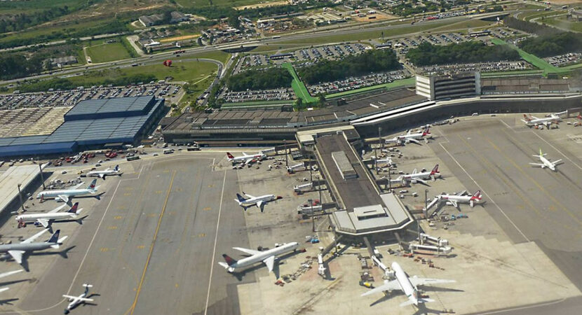 Maior complexo aeroportuário do Brasil, aeroporto de Guarulhos também é o maior complexo frigorífico e fez com que o transporte aéreo movimentasse 310,8 mil toneladas ano passado