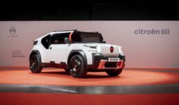 Unindo a sustentabilidade e a tecnologia, Citroën aposta em peças produzidas a partir de papelão em novo projeto, o carro elétrico Oli.