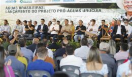 O projeto de revitalização da baica hidrográfica do Rio Urucuia será beneficiado com alguns milhões em investimentos aplicados pela estatal. O acordo entre a Petrobras e o Ibama prevê um forte apoio ao desenvolvimento do Pró-Águas Urucuia nos próximos anos.