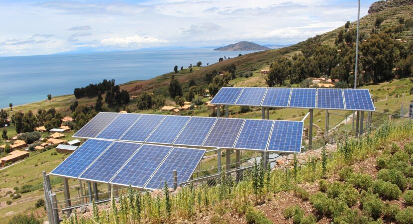 Empresa de energia solar tem crescimento de 50% e ampliação de 40% no quadro de colaboradores: essa será uma realidade para quem investir no setor!