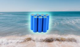 Cientistas testam método inédito que extrai lítio de água do mar e pode revolucionar a produção de baterias