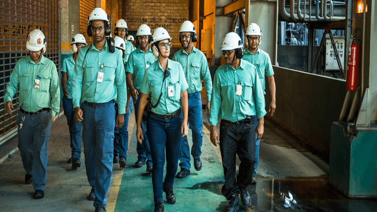 Mineradora Vale abre novo processo seletivo com 181 vagas de emprego para Tecnicos Eletricistas Engenheiros e muito mais