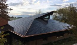 Novas telhas solares se encaixam em qualquer tipo de casa e prometem oferecer soluções eficientes e duradouras