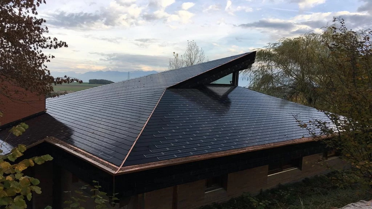Novas telhas solares se encaixam em qualquer tipo de casa e prometem oferecer solucoes eficientes e duradouras