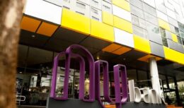 Nubank encerra seu time de assessoria de investimento e demite cerca de 40 funcionários