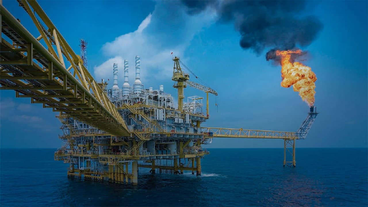 O setor de petróleo e gás natural brasileiro conseguiu alcançar novos patamares ao longo do último ano. A ANP divulgou os resultados da produção diária e anunciou um recorde de exploração dos combustíveis nos campos do território nacional.