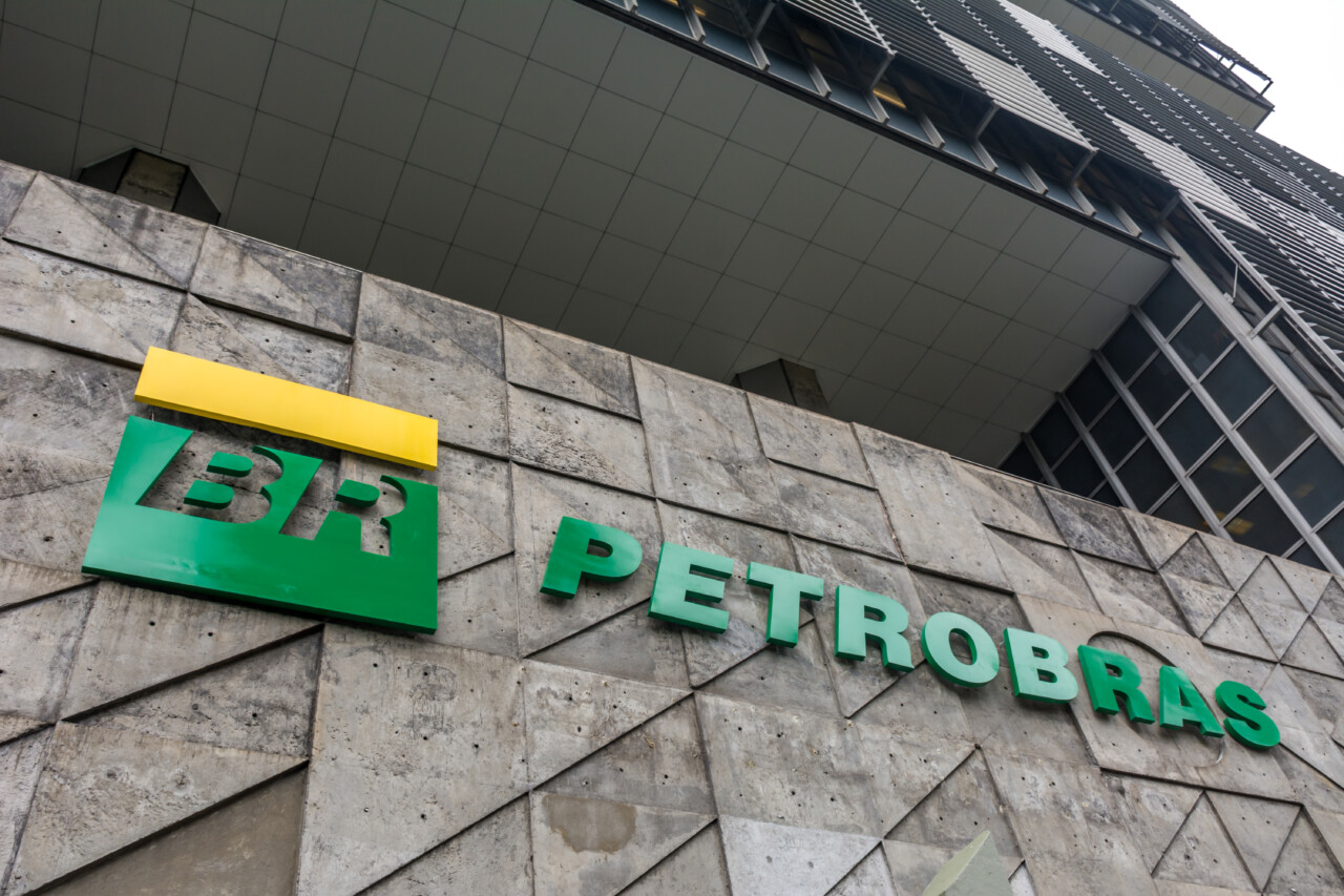 Carf nega recurso da Petrobras por voto de qualidade, mantendo assim o valor de R$ 5,7 bilhões em débitos fiscais que a companhia deverá pagar