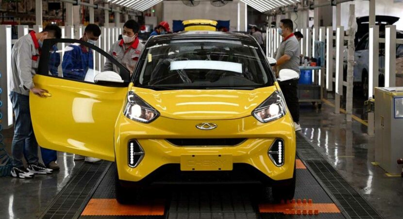 A companhia planeja alcançar a marca de 100 mil carros elétricos produzidos por ano até 2030 com sua nova fábrica. O investimento de US$ 400 milhões da montadora Chery Automobile faz parte do seu plano de expansão de produção no mercado da América Latina, onde irá gerar muitos empregos.